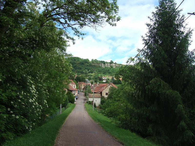 2010-05- (56).JPG - Die Felsen im Gebirge gaben dem Ort ihren Beinamen